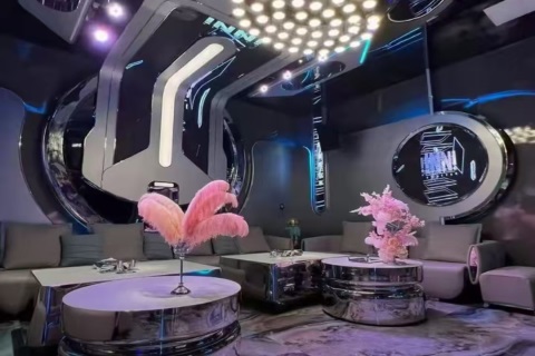 宝鸡超级熊猫superpanda招聘女营销/礼宾员,颜值机遇待你展现新精彩